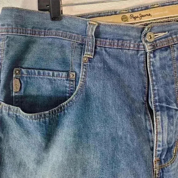 Pepe Jeans London Vtg Lot AA Denim Shorts 38 Medium Wash - Picture 4 of 7